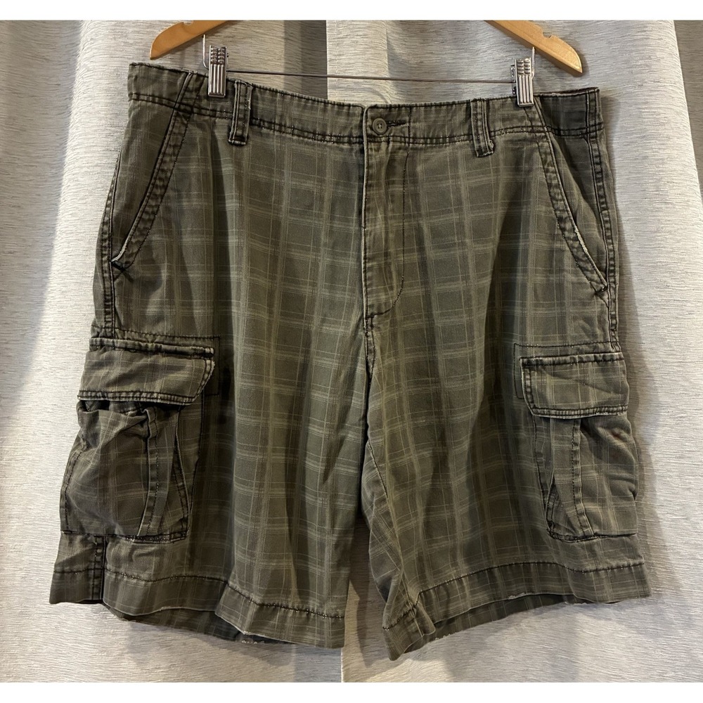 PLUGG Mens Size 36 Cargo‎ Shorts Green Plaid Y2K Pockets Grunge Skate